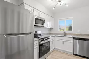 127 S Outpost Rd, Apache Junction, AZ 85119 - Photo 8