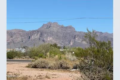 127 S Outpost Road #Apt 4, Apache Junction, AZ 85119 - Photo 2
