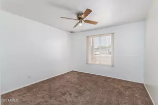 1348 E Broadmor Dr, Tempe, AZ 85282 - Photo 22