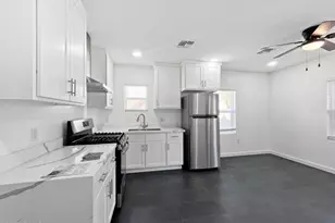 4130 N Longview Ave, Phoenix, AZ 85014 - Photo 6