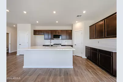 6088 E Crockett Way, San Tan Valley, AZ 85143 - Photo 2