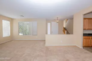2023 W Shackleton Dr, Phoenix, AZ 85086 - Photo 10