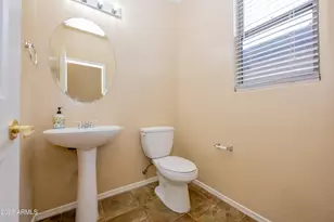 2023 W Shackleton Dr, Phoenix, AZ 85086 - Photo 32