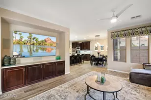 3729 E Robin Ln, Phoenix, AZ 85050 - Photo 16