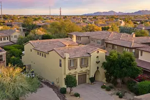 3729 E Robin Ln, Phoenix, AZ 85050 - Photo 1