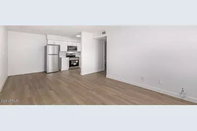 2615 E Greenway Road #Apt 21, Phoenix, AZ 85032 - Photo 8