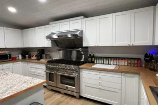 4065 E University Dr, Mesa, AZ 85205 - Photo 2