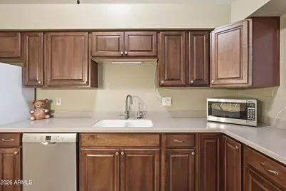 727 S Hartford Street #203, Chandler, AZ 85225 - Photo 4