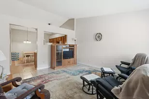 727 S Hartford St, Chandler, AZ 85225 - Photo 10