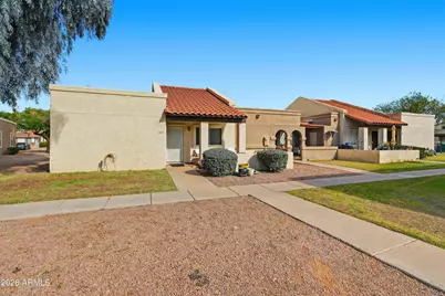 727 S Hartford Street #203, Chandler, AZ 85225 - Photo 2