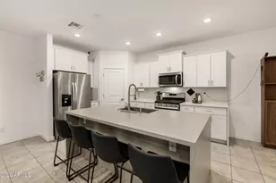 8734 W Agora Ln, Tolleson, AZ 85353 - Photo 10