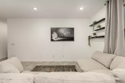 8734 W Agora Lane, Tolleson, AZ 85353 - Photo 6