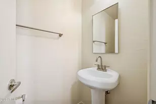 4034 E Chambers St, Phoenix, AZ 85040 - Photo 10