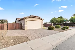 74 W Strawberry Tree Ave, San Tan Valley, AZ 85140 - Photo 36