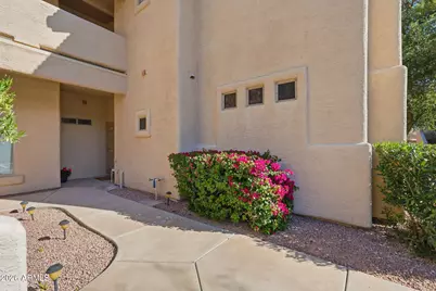 1351 N Pleasant Drive #1116, Chandler, AZ 85225 - Photo 2
