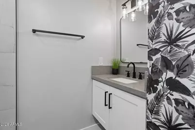 13234 N 11th Avenue, Phoenix, AZ 85029 - Photo 40