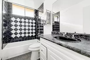 6767 N 7th St, Phoenix, AZ 85014 - Photo 18