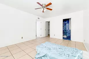 6767 N 7th St, Phoenix, AZ 85014 - Photo 16