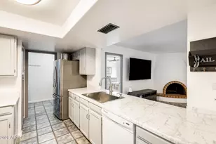 2609 N Pleasant Dr, Chandler, AZ 85225 - Photo 10