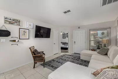 25 N Cottonwood Street #59, Chandler, AZ 85225 - Photo 6