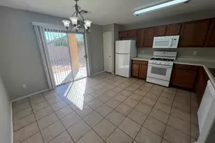 8565 E Lakeview Ave, Mesa, AZ 85209 - Photo 6