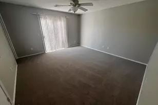 8565 E Lakeview Ave, Mesa, AZ 85209 - Photo 10