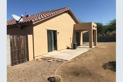 8565 E Lakeview Avenue, Mesa, AZ 85209 - Photo 22