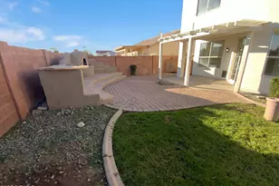 8529 W Dahlia Dr, Peoria, AZ 85381 - Photo 22