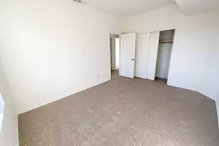 8529 W Dahlia Dr, Peoria, AZ 85381 - Photo 4