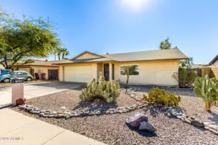 8721 E Amelia Ave, Scottsdale, AZ 85251 - Photo 2