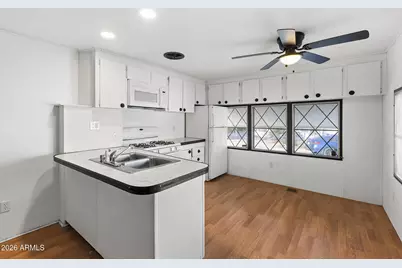 10540 E Apache Trail #127, Apache Junction, AZ 85120 - Photo 12