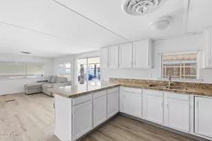 10540 E Apache Trail, Apache Junction, AZ 85120 - Photo 14