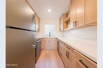 3056 N 32nd Street #347, Phoenix, AZ 85018 - Photo 6