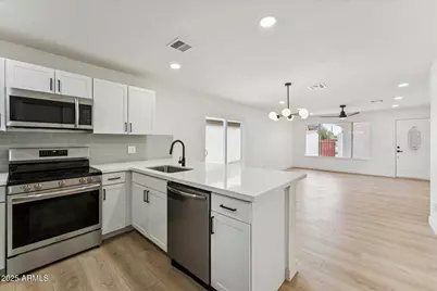 4335 E Contessa Street, Mesa, AZ 85205 - Photo 8