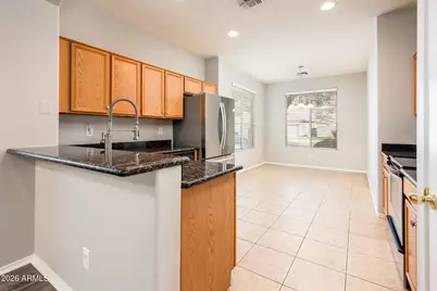 3725 E Woodside Way, Gilbert, AZ 85297 - Photo 10