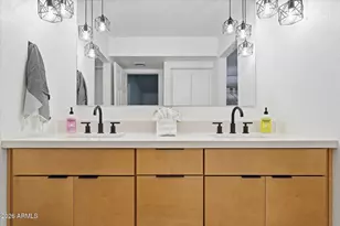 8649 E Royal Palm Rd, Scottsdale, AZ 85258 - Photo 22