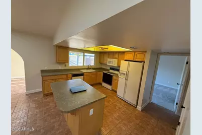 2330 E Alameda Drive, Tempe, AZ 85282 - Photo 8