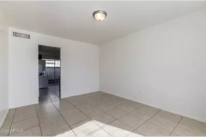 6742 W Palmaire Avenue, Glendale, AZ 85303 - Photo 12
