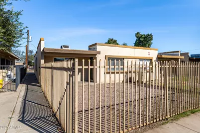 6742 W Palmaire Avenue, Glendale, AZ 85303 - Photo 4