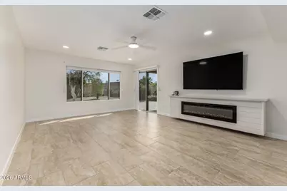 9833 E Watford Way, Sun Lakes, AZ 85248 - Photo 12