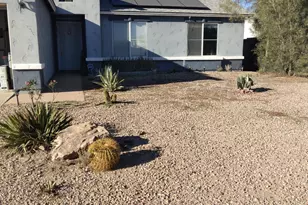 8276 W Tinajas Dr, Arizona City, AZ 85123 - Photo 4