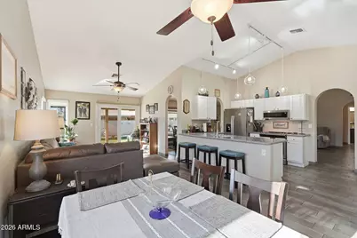 8021 W Denton Lane, Glendale, AZ 85303 - Photo 14