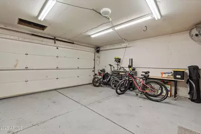 8021 W Denton Lane, Glendale, AZ 85303 - Photo 34