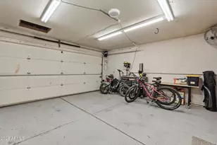 8021 W Denton Ln, Glendale, AZ 85303 - Photo 34