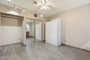 8021 W Denton Ln, Glendale, AZ 85303 - Photo 24