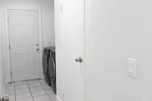 1725 W Oraibi Dr, Phoenix, AZ 85027 - Photo 10