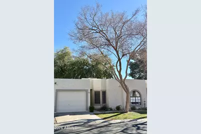 18725 N 92nd Drive, Peoria, AZ 85382 - Photo 2