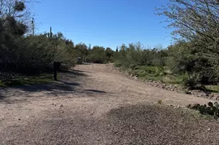 33675 S Turquoise Dr, Black Canyon City, AZ 85324 - Photo 24