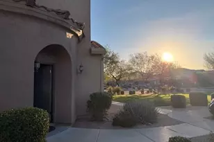 3933 E Cat Balue Dr, Phoenix, AZ 85050 - Photo 4