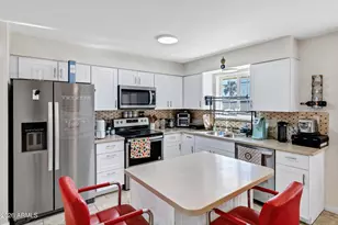 3707 W Caron St, Phoenix, AZ 85051 - Photo 10